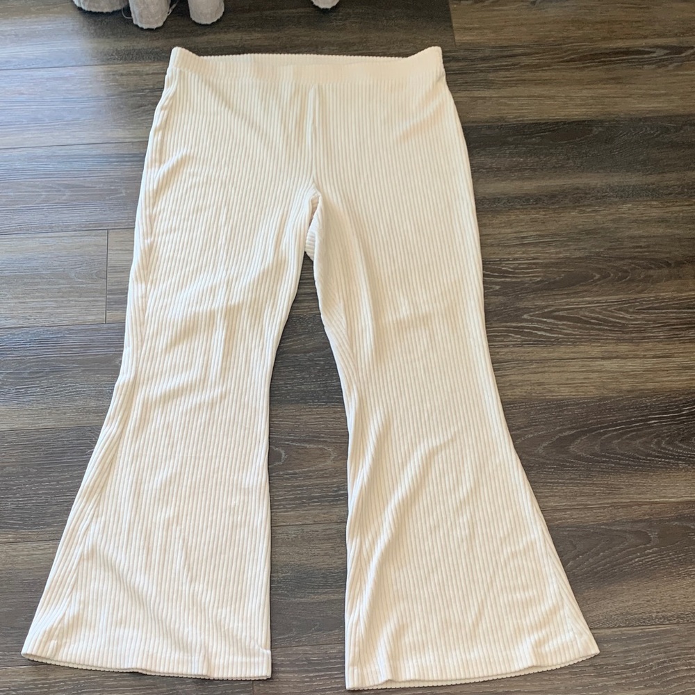 Aerie Cream Ribbed Pants